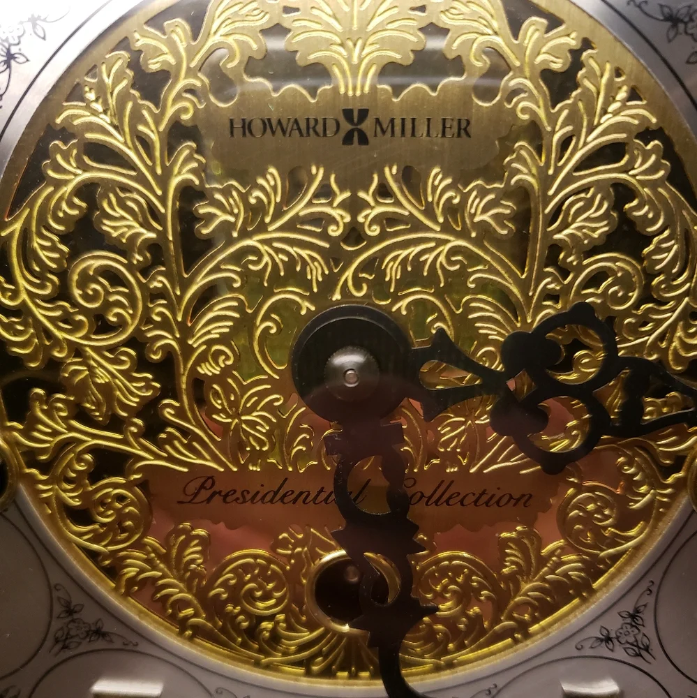 Clock - Picture 3 of 8